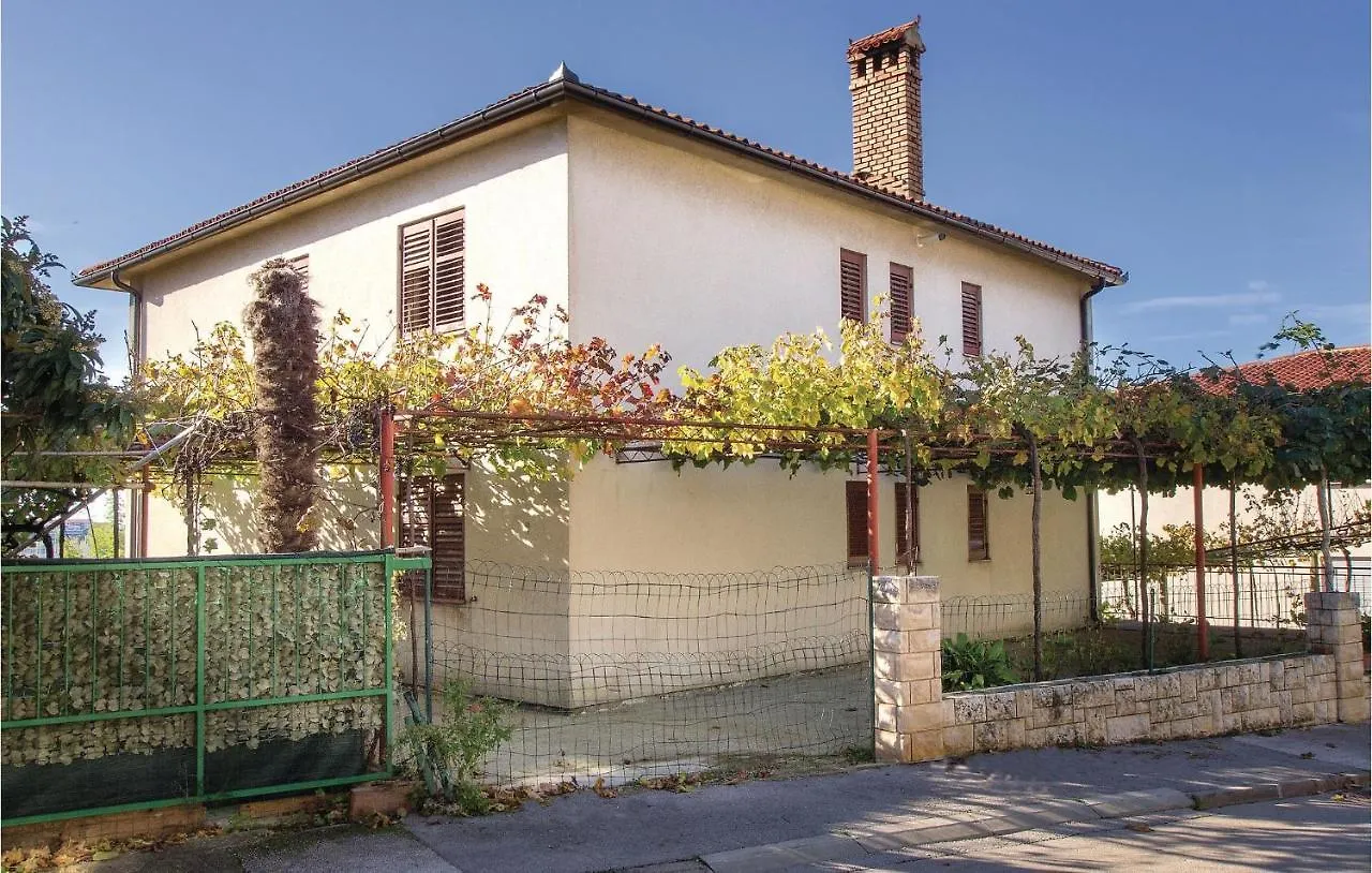 Awesome Apartment In Pula With Wifi 0*,  Croatia