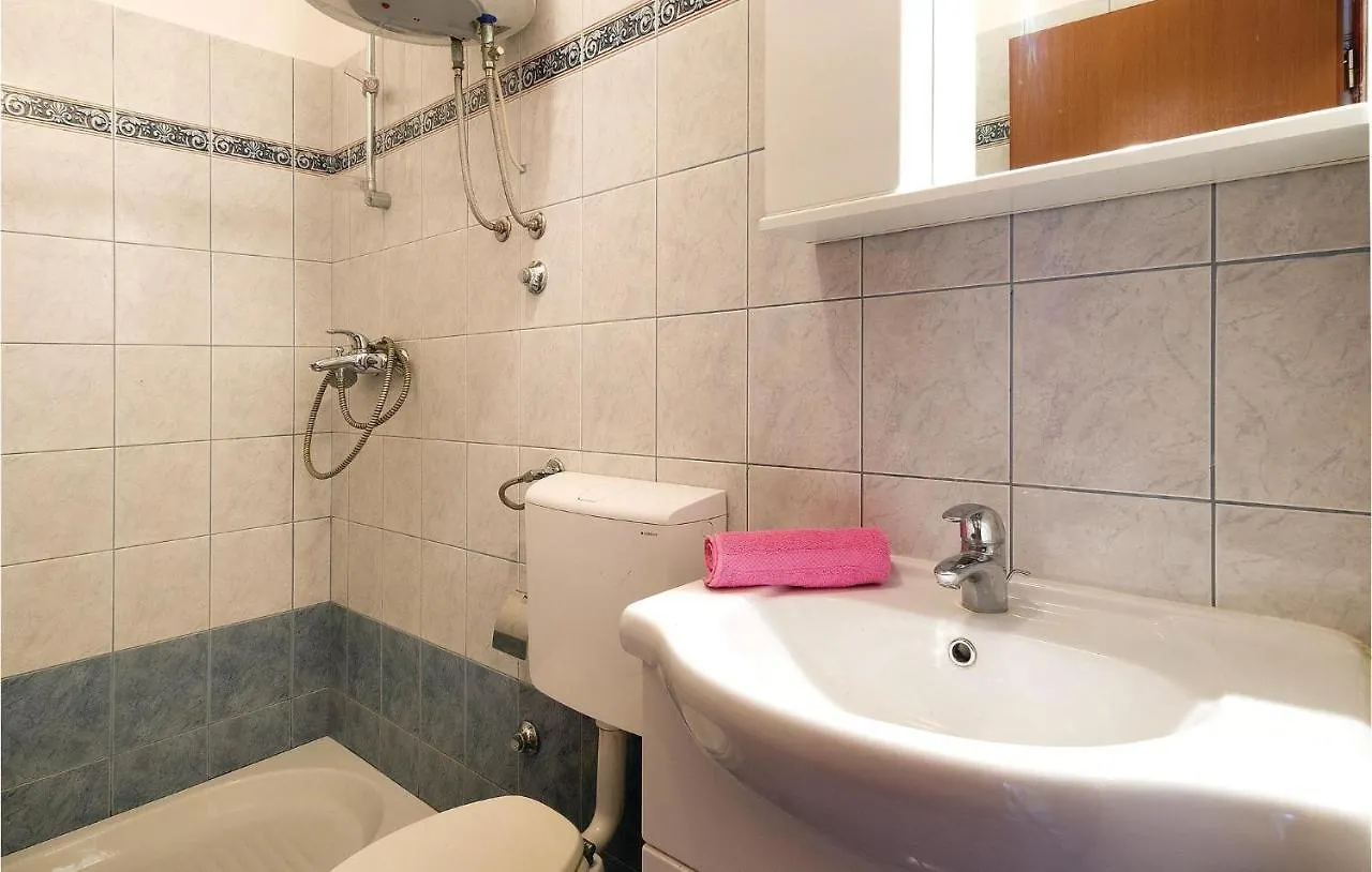 Awesome Apartment In Pula With Wifi Horvátország